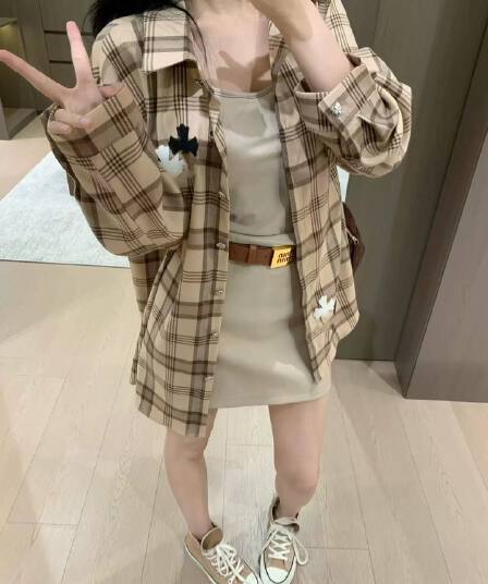 이른 가을 아메리칸 가죽 표준 체크무늬 긴팔 셔츠 재킷 캐미솔 맨위 반신 스커트 3종 세트