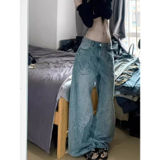 批发韩国单 低腰<b class='q'>宽松</b>直筒阔腿弯刀牛仔<b class='q'>裤</b>女 2026秋季复古烫钻拖地<b class='q'>裤</b>子