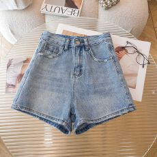 批发<b class='q'>韩国</b>单2025夏季显瘦复古牛仔短裤女高腰磨破宽松百搭直筒辣妹热裤