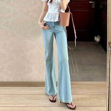 批发网红同款 浅蓝薄款微喇<b class='q'>裤</b>夏季辣妹穿搭高腰<b class='q'>提</b><b class='q'>臀</b>显瘦小个子拖地<b class='q'>裤</b>