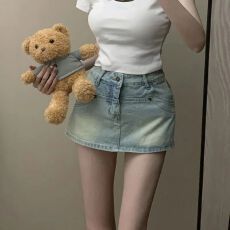 批发直播 2026夏季新款浅蓝色牛仔短裙多巴胺辣妹显瘦包臀半身热裙