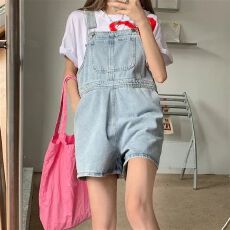 批发小红书推荐26夏季黑色牛仔连体<b class='q'>背带裤</b>韩版高腰阔腿短款小个子穿搭
