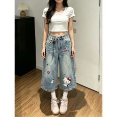 批发跨境2026夏季复古卡通 KT 猫毛巾刺绣<b class='q'>牛仔</b>裤女阔腿显瘦七分中<b class='q'>短裤</b>