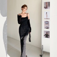 批发己出货 范性感收腰包臀开叉碎花吊带<b class='q'>长裙</b>子