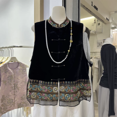 批发国风马甲女<b class='q'>真丝</b>丝绒坎肩<b class='q'>背心</b>秋季新款新中式马夹外套无袖上衣