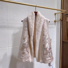 批发新中式重工绣花缎面刺绣马夹坎肩夹棉保暖