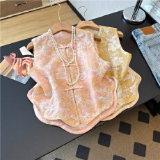 批发实拍新中式刺绣设计感背心年轻款坎肩女夏