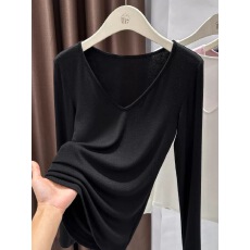 批发柔糯<b class='q'>莫代尔</b>T恤女修身长袖秋季大v领针织<b class='q'>打底衫</b>内搭美拉德色系上衣