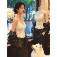 批发法式<b class='q'>蕾丝</b>吊带背心女带胸垫美背西装内搭性感<b class='q'>文胸</b>一体辣妹修身上衣