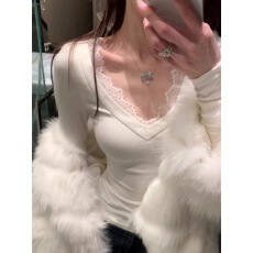 批发白色蕾丝花边<b class='q'>v领</b>打底衫女秋冬大衣内搭纯欲性感显瘦气质辣妹上衣