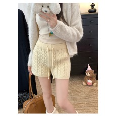 批发日韩系复古简约松紧腰麻花毛线针织<b class='q'>短裤</b>女秋外穿百搭显瘦阔腿靴裤
