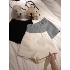 批发冬天白色毛呢拉绒加厚百搭短裤女秋冬外穿配靴子休闲简约高腰裤子