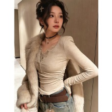 批发性感V领拼接蕾丝长袖T恤女装2025冬季新款绝美巨好看的打底衫上衣