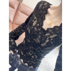批发加绒磨毛V领长袖蕾丝衫女2025冬季新款<b class='q'>镂空</b>修身显瘦打底衫短上衣