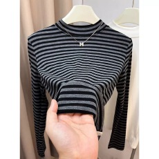 批发<b class='q'>日系</b>极简半高领条纹长袖打底衫女春秋冬内搭修身小众正肩T恤上衣