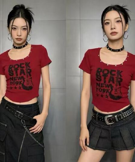 디자인 센스 레트로 록 기타 알파벳 프린트 티셔츠 여성 여름 새로운 캐주얼 다용도 슬림해 보이는 반팔 맨위