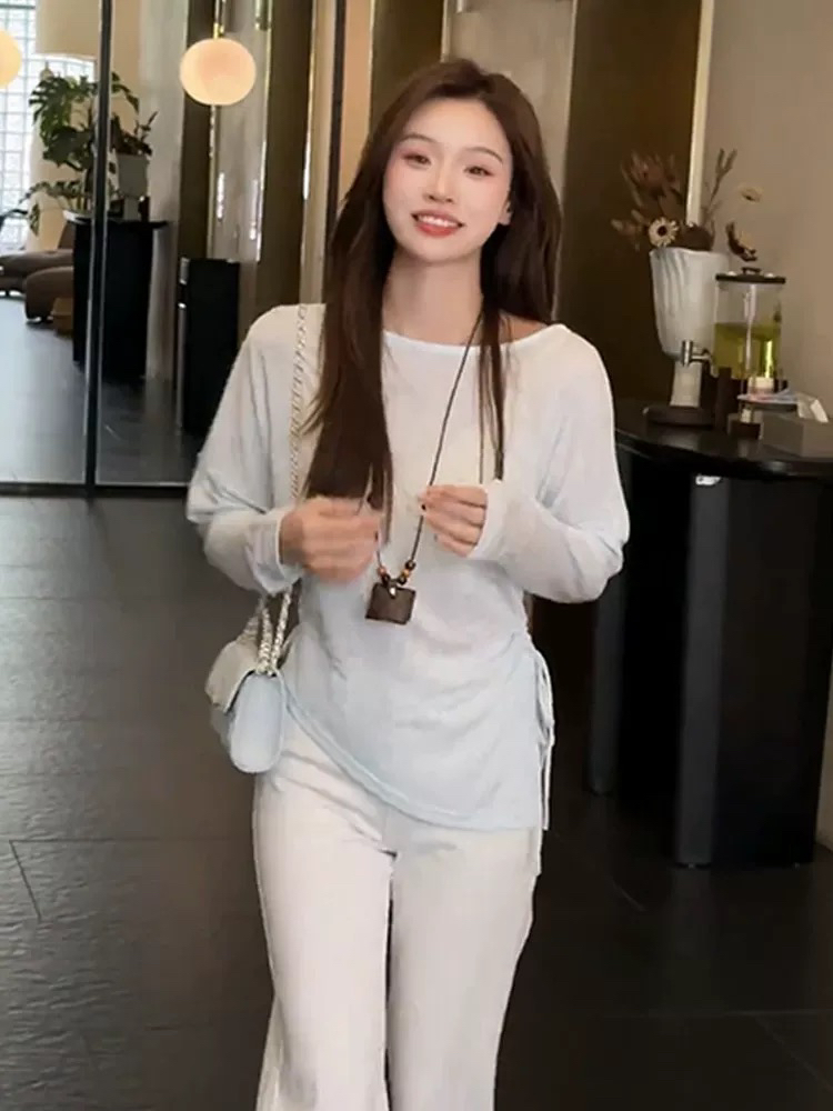 2026 여름 디자인 센스 펌프 로프 긴팔 티셔츠 여성 몸매 가꾸기 슬림해 보이는 비대칭 얇은 스타일 자외선 차단 기본 셔츠 맨위
