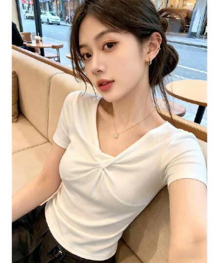프랑스식 매듭 V넥 펌프 주름 수신 꼬집기 허리 반팔 티셔츠 여성 여름 한 부서 순수한 욕망 휴가 바람 슬림해 보이는 다용도 맨위