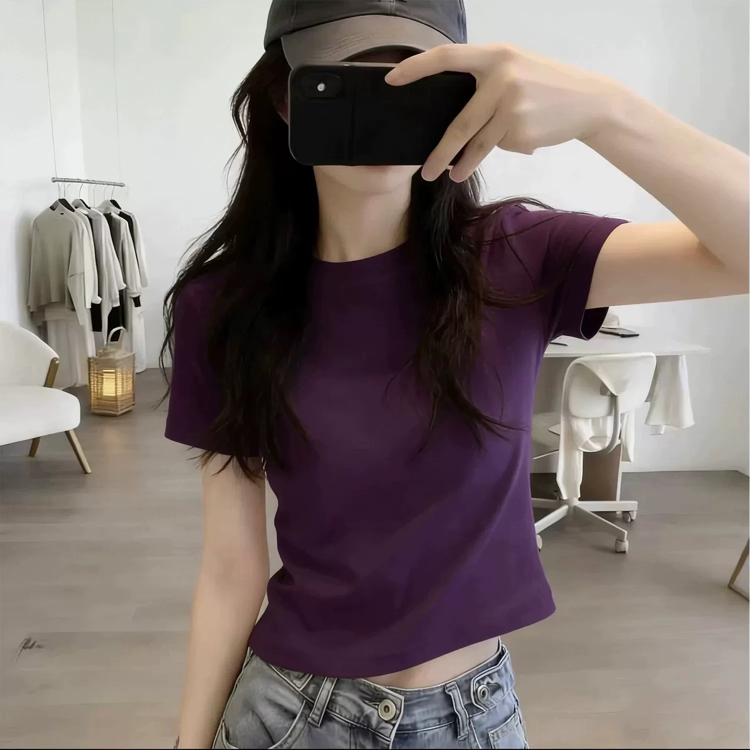 유럽 상품 보라색 긍정적 인 어깨 반팔 티셔츠 여성 여름 2026 새로운 작은 키 몸매 가꾸기 슬림해 보이는 라운드 넥 쇼트 스타일 맨위
