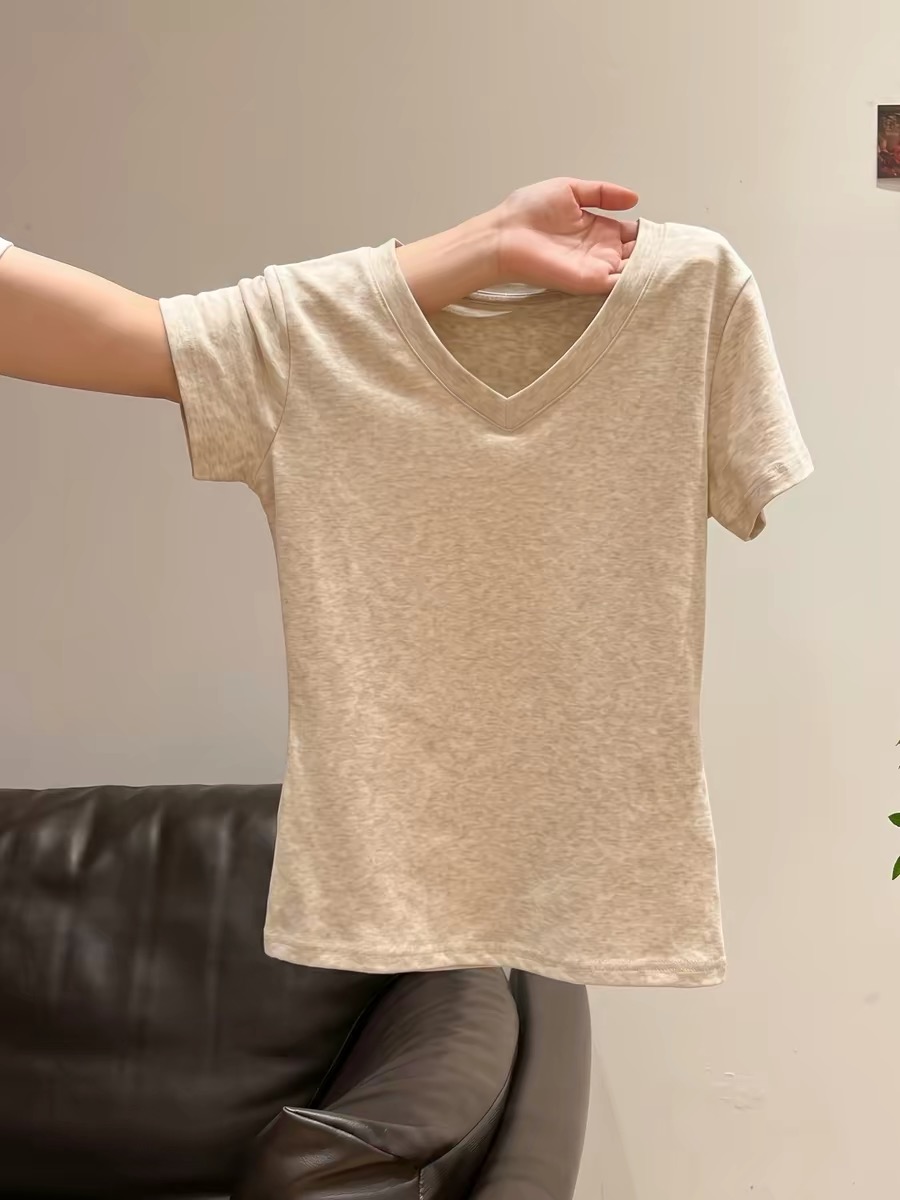 미니멀리즘 단색 긍정적 인 어깨 반팔 V넥 티셔츠 여성 여름 얇은 스타일 몸매 가꾸기 슬림해 보이는 맞춤 다용도 회색 맨위