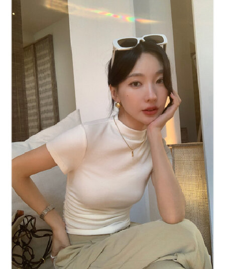 pusumede 기초 반하이넥 니트 반팔 티셔츠 여성 봄 가을 몸매 가꾸기 슬림해 보이는 기본 셔츠 긍정적 인 어깨 의류