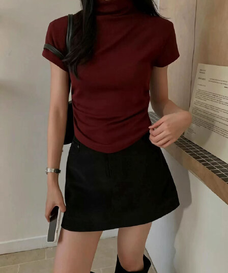원 희 yuanxi 단색 반하이넥 반팔 티셔츠 여성 작은 대중 측면 주름 몸매 가꾸기 기본 셔츠 맨위 봄 여름