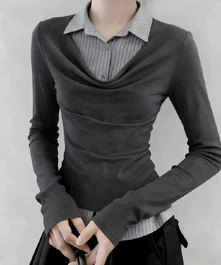 2026 가을 순수한 욕망 핫걸 페이크 레이어드 흔들다 칼라 티셔츠 여성 긴 소매 Chic 고유 한 디자인 센스 주름