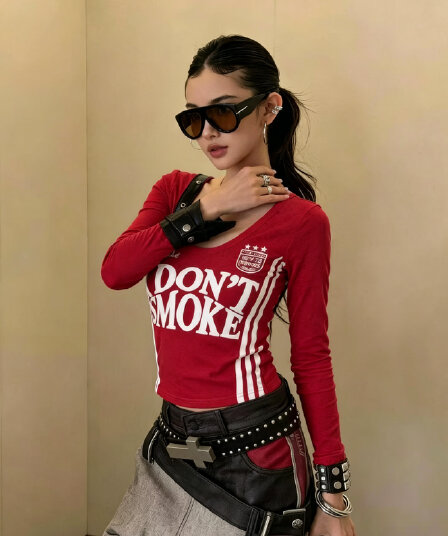 차가운 핫걸 대 u 칼라 2026 이른 가을 아메리칸 운동 바람 긴팔 티셔츠 한일 ootd 오토바이 여성 펑크 록 어둠