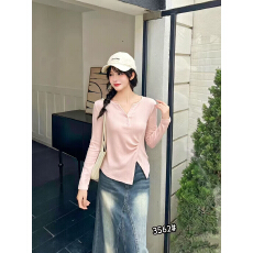 批发2026秋季新品粉色褶皱长袖T恤女纯色甜美洋气<b class='q'>街头</b>不规则显瘦上衣