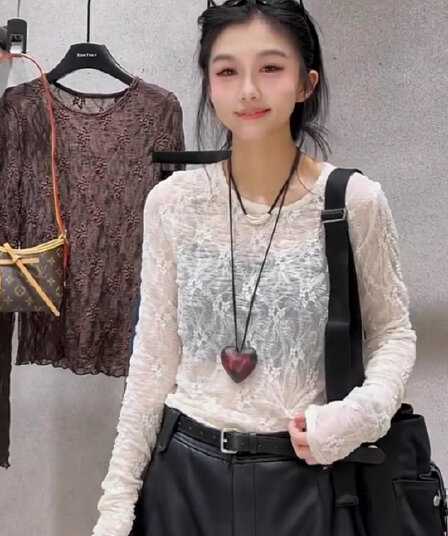 화이트 레이스 망사 인사이드 가져 가라. 긴팔 만나는 티셔츠 2026 이른 가을 여성 몸매 가꾸기 슬림해 보이는 시스루 섹시함 맨위 트렌디