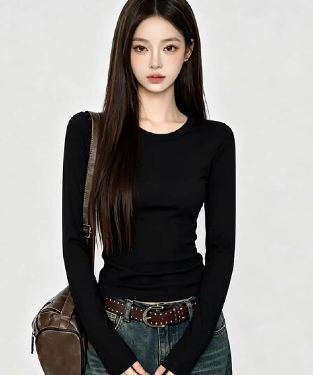 2026 새로운 Chic 고유 한 핫걸 라운드 넥 검정색 만나는 긴팔 티셔츠 여성 가을 디자인 센스 작은 대중 맨위