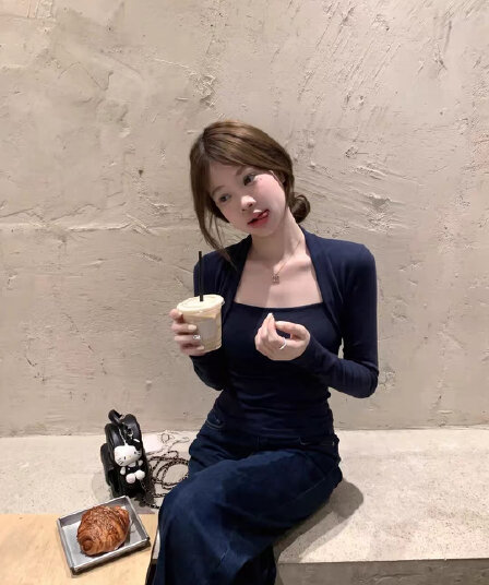 한 부서 핫걸 레트로 해군 광장 칼라 긴팔 티셔츠 여성 이른 가을 새로운 작은 대중 Chic 몸매 가꾸기 만나는 맨위