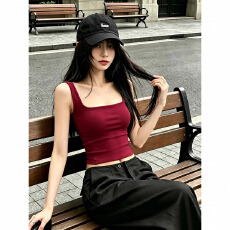 批发韩系方领小吊带背心女秋冬季西装内搭磨毛保暖打底修身带胸垫上衣