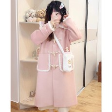 批发温柔可爱粉色牛角扣大衣女秋冬<b class='q'>中长款</b>小个子加厚保暖连帽毛呢外套