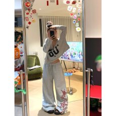 批发美式复古斜肩字母印花长袖毛衣女2025<b class='q'>夏</b>季新款宽松百搭辣妹风上衣