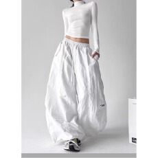 批发美式复古速干工装裤女2025夏季新款防晒轻薄褶皱伞兵弯刀廓休闲裤