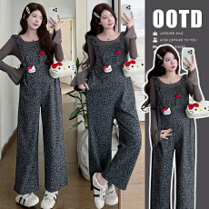 批发现现实拍2026春季新款孕妇宽松个性豹纹背带裤+喇叭袖上衣