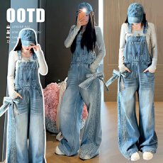 批发2026春夏新款港风复古烫钻蝴蝶结牛仔背带裤+纯棉打底