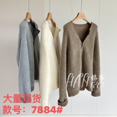 批发<b class='q'>品牌</b><b class='q'>折扣</b>专柜外贸尾货女装羊羔毛针织女装2025秋季V领外穿上衣