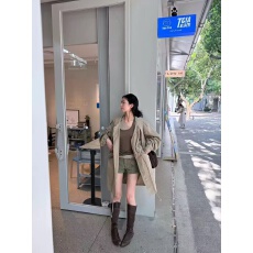 批发高级感金属标夹棉黑色西装<b class='q'>外套</b>女春季收腰气质百搭<b class='q'>西服</b>上衣