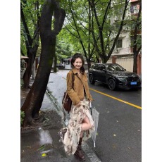 批发空气感大摆裙<b class='q'>半身裙</b>女