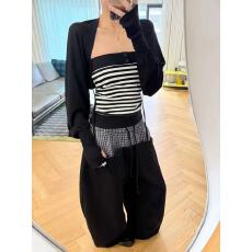 批发复古条纹针织双纽扣胸设计短款抹胸披肩两件休闲套装