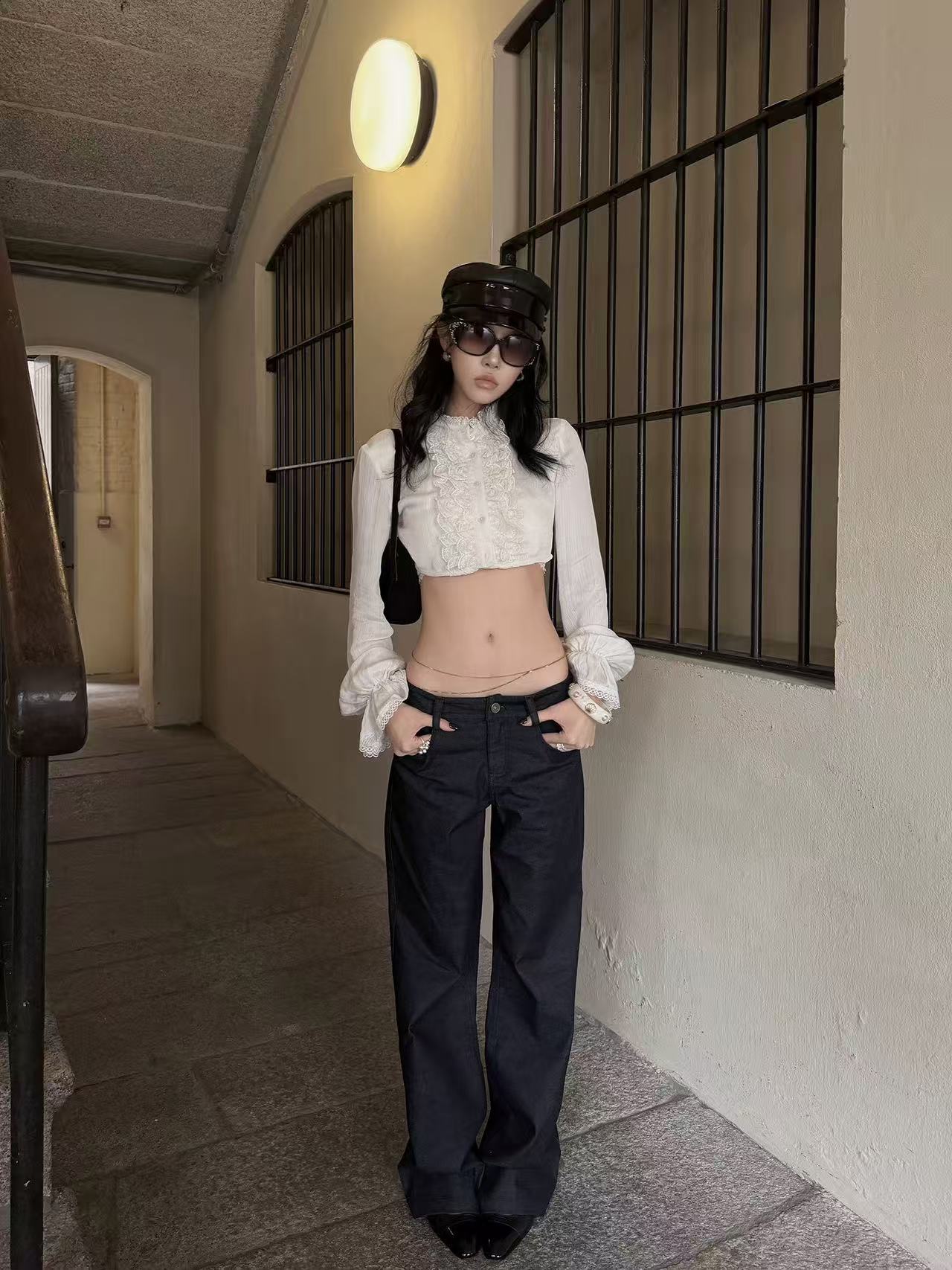 ㅁ 1 새의 부름 레이스 조각 쇼트 스타일 여성 셔츠 봄 스탠드 칼라 긴팔 긍정적 인 어깨 화이트 이슬 뼈의 맨위