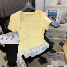 蕾丝拼接方领短袖t恤女夏季收腰显瘦别致上衣
