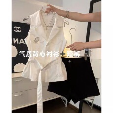 批发夏日洋气时尚气质穿搭女小众设计感背心衬衫上衣显瘦<b class='q'>短裤</b>两件套装