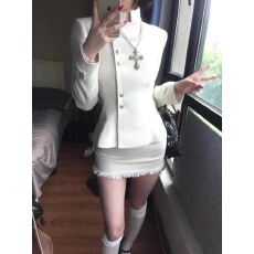 批发大码胖MM法式休闲气质白色<b class='q'>西装</b>秋季外穿通勤高腰外套半身裙两件套