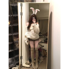 批发雪肌露肩 秋季新款慵懒<b class='q'>纯</b>欲风一字肩甜美可爱麻花毛衣短裤两件套