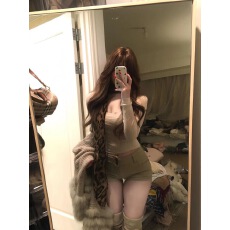 批发2025早秋<b class='q'>纯</b>欲风复古性感U领长袖打底针织衫女高腰显瘦短裤两件套