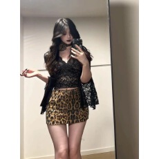 批发黑色性感v领长袖蕾丝衫女秋季美式辣妹修身显瘦内搭短款镂空上衣