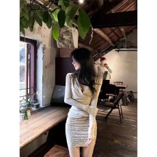 批发Mejiu花城秘境】<b class='q'>纯</b>欲不规则蕾丝连衣裙女秋性感收腰包臀裙